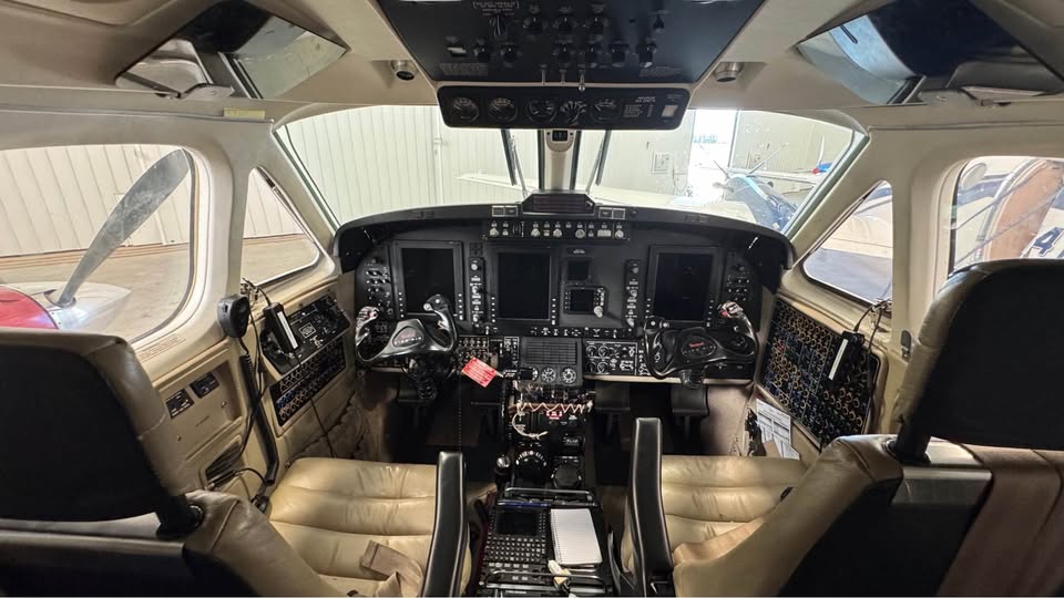 2014 Beechcraft Beech King Air 350i, photo 20