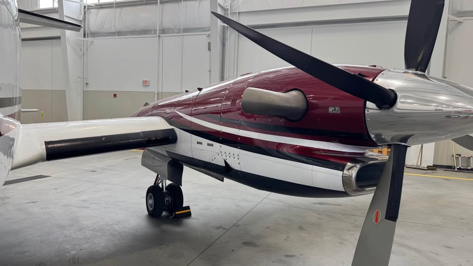 2014 Beechcraft Beech King Air 350i, photo 8