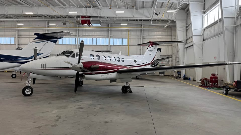 2014 Beechcraft Beech King Air 350i, photo 14
