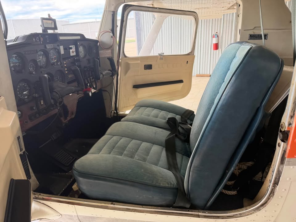 Cessna 150J 1969, photo 9