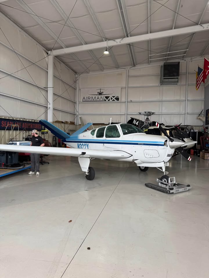 1960 Beechcraft M-35 Bonanza, photo 3