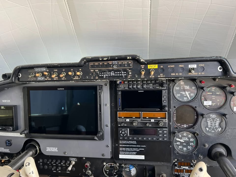 1966 Cessna 310k, photo 9