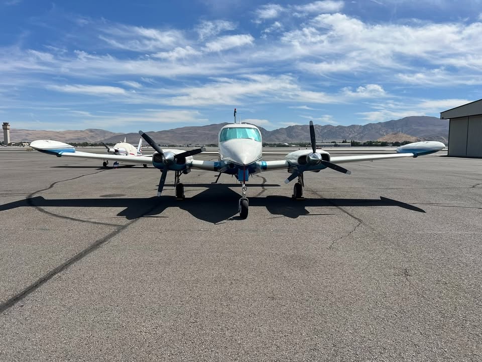 1966 Cessna 310k, photo 5