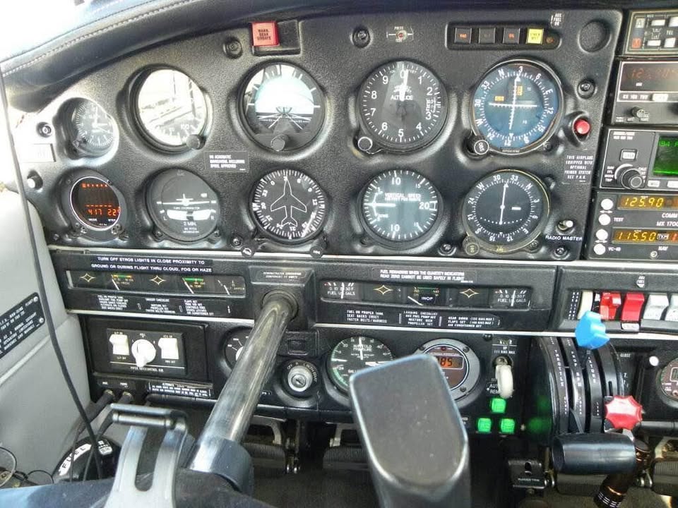 Piper Turbo Arrow IV, photo 6