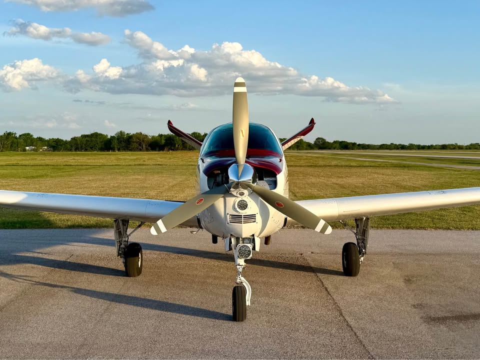 1965 Beechcraft Bonanza S35, photo 4