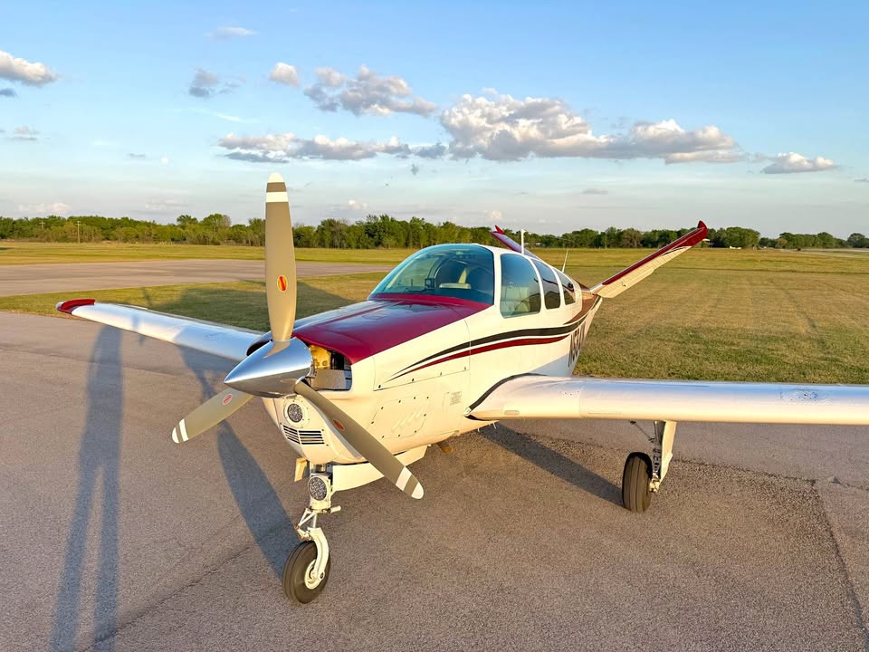 1965 Beechcraft Bonanza S35, photo 1
