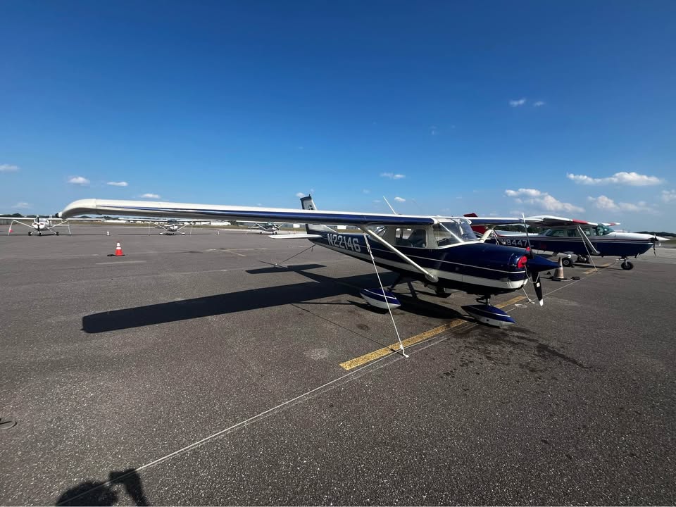 1967 Cessna C150H, photo 2
