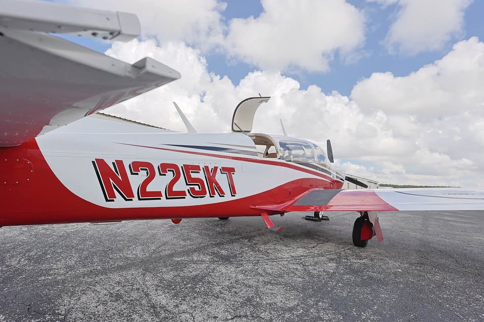 1993 Mooney M20M tls, photo 10