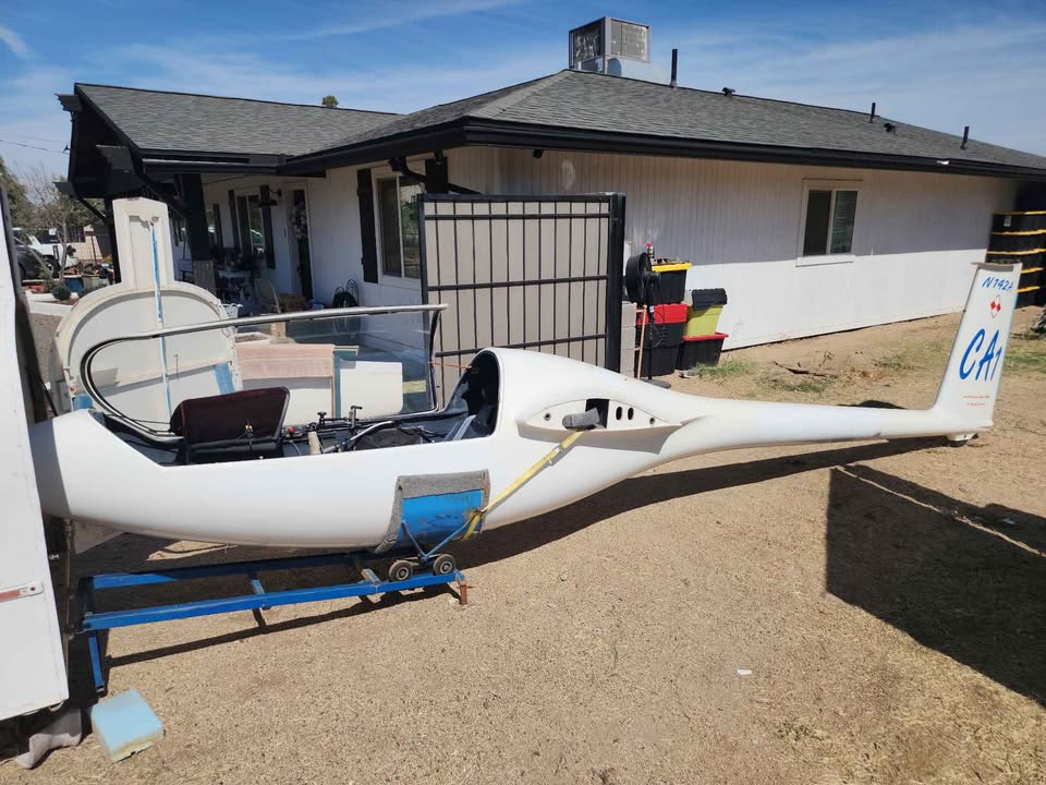 PIK-20D sailplane glider, photo 4