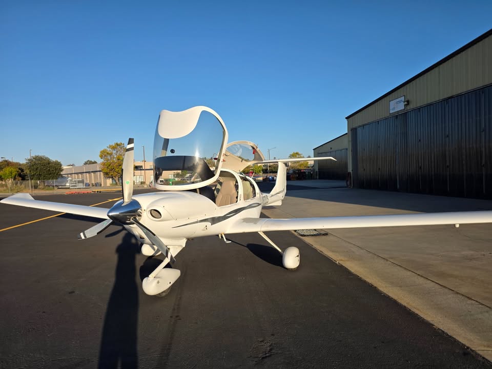 2007 Diamond Aircraft DA40XL, photo 4