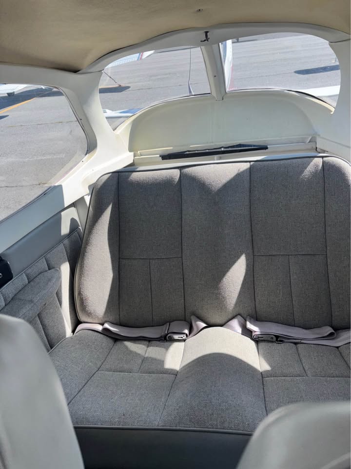 Cessna 172M, photo 6
