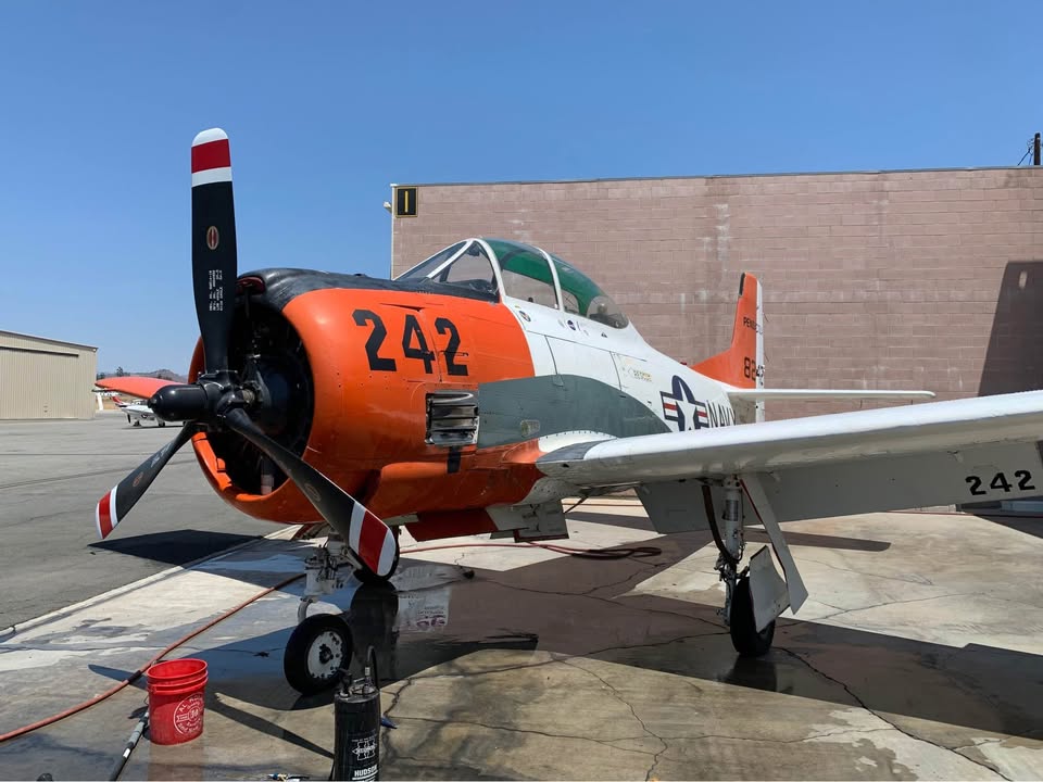 T28B North American Trojan - Trades Welcome, photo 4