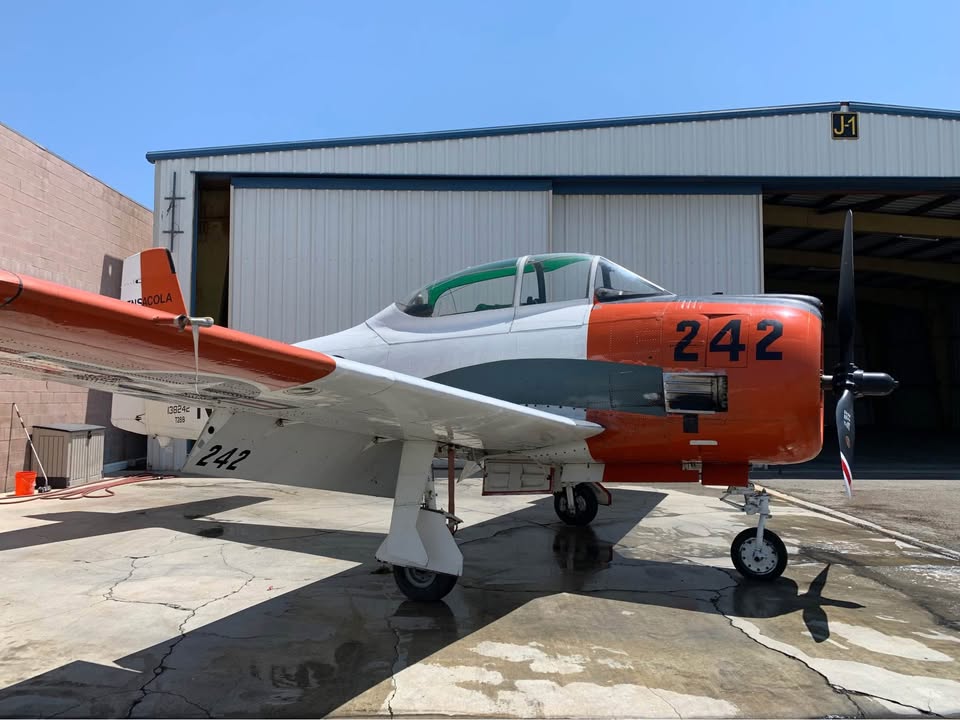 T28B North American Trojan - Trades Welcome, photo 2