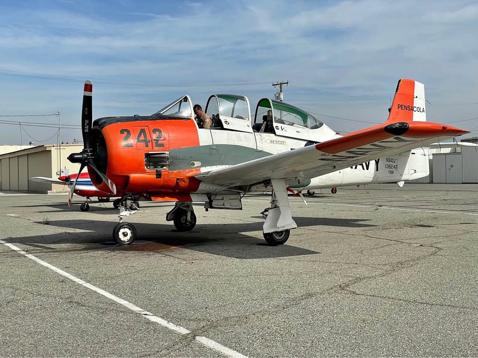 T28B North American Trojan - Trades Welcome, photo 1