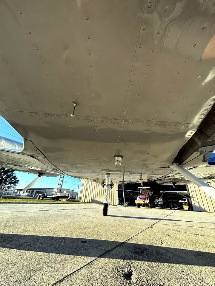 1961 Cessna 310f, photo 6