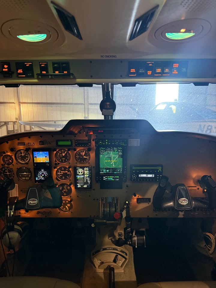 2003 Piper Saratoga 6XT, photo 7
