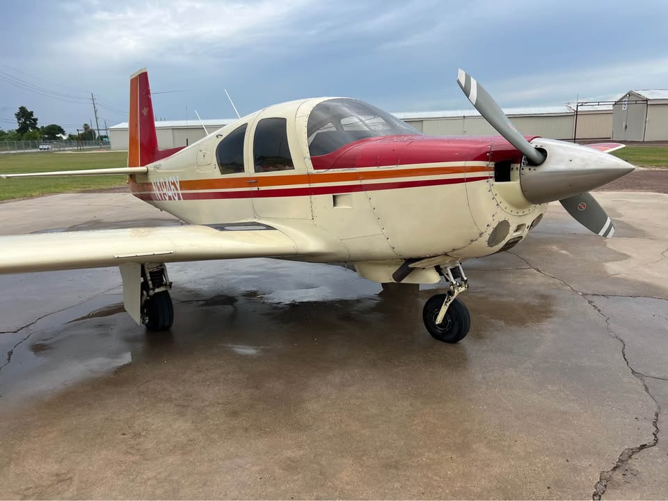 1964 Mooney M20E Super 21, photo 9