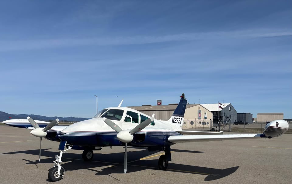 1964 Cessna 310I (Riley Turbo Stream), photo 10