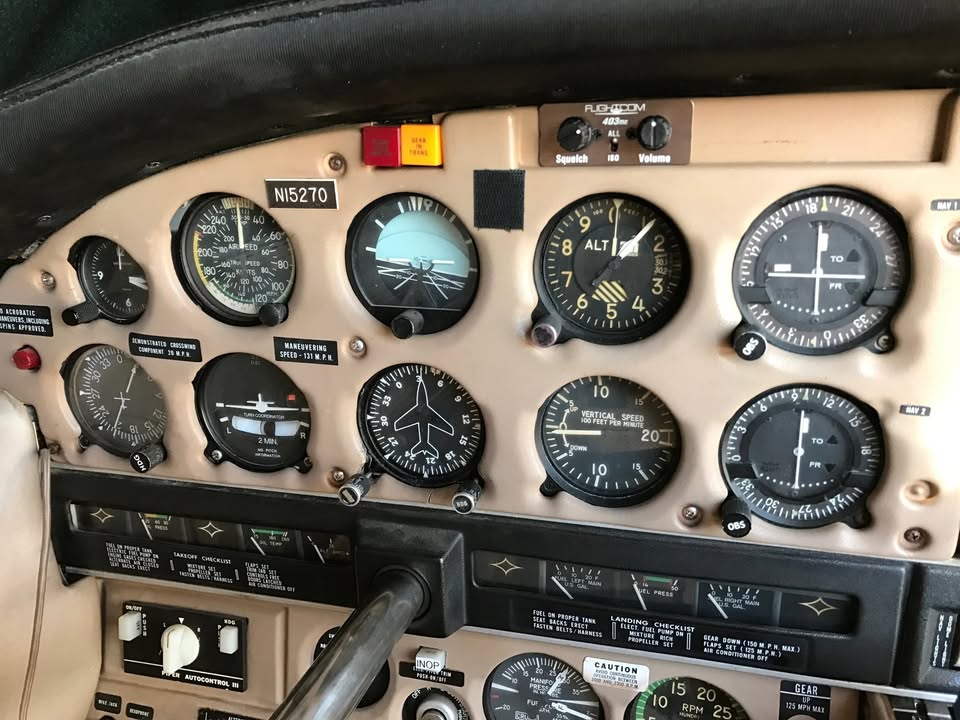 1972 Piper Arrow II - Low hours + New Paint and Interior, photo 5