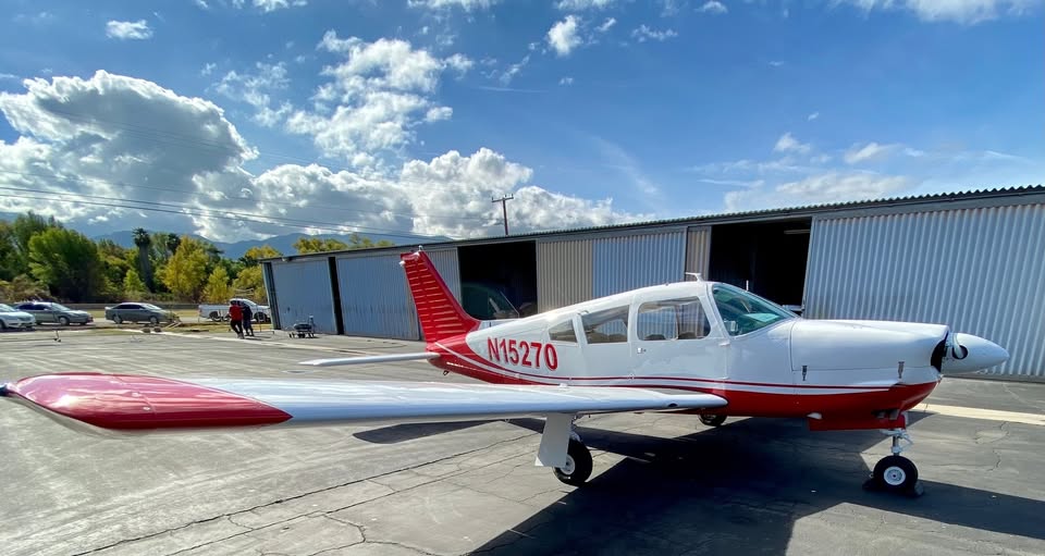 1972 Piper Arrow II - Low hours + New Paint and Interior, photo 2