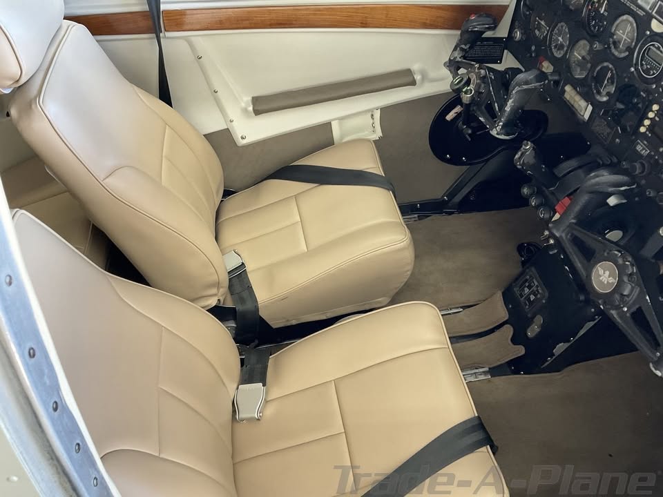 1975 Mooney M20F, photo 5