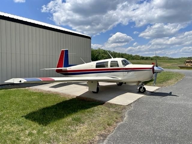 1975 Mooney M20F, photo 1