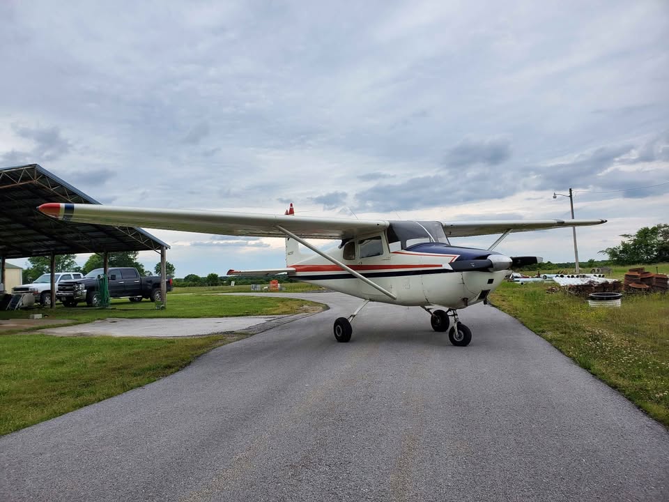 1958 Cessna 172, photo 8