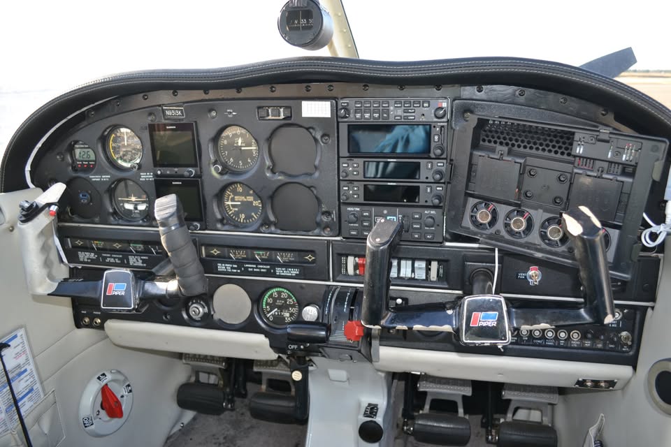 1976 Piper archer ii, photo 3