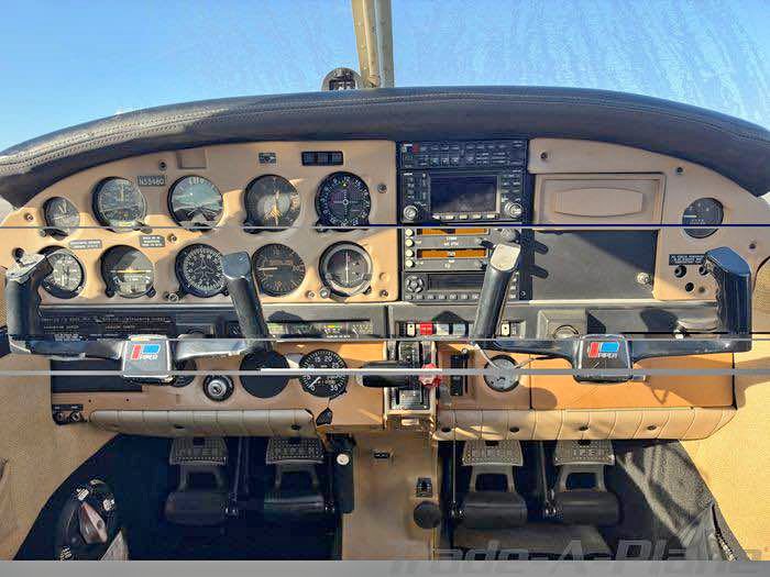 1975 Piper Warrior, photo 1