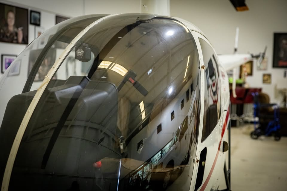 2000 Robinson R22 bii, photo 3