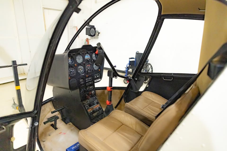 2000 Robinson R22 bii, photo 8
