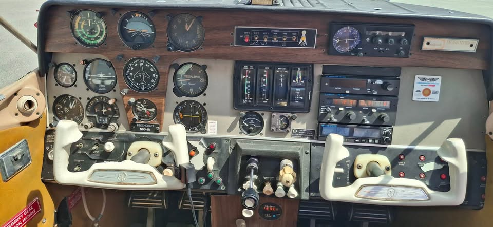1970 Beechcraft Sierra, photo 9