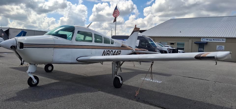 1970 Beechcraft Sierra, photo 6