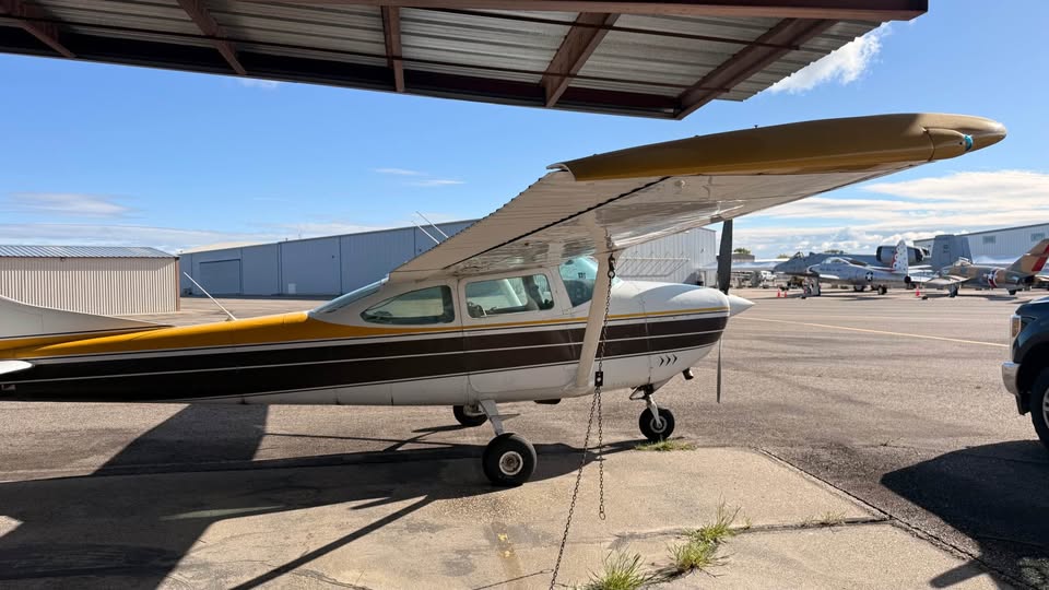 1967 Cessna 182l, photo 10