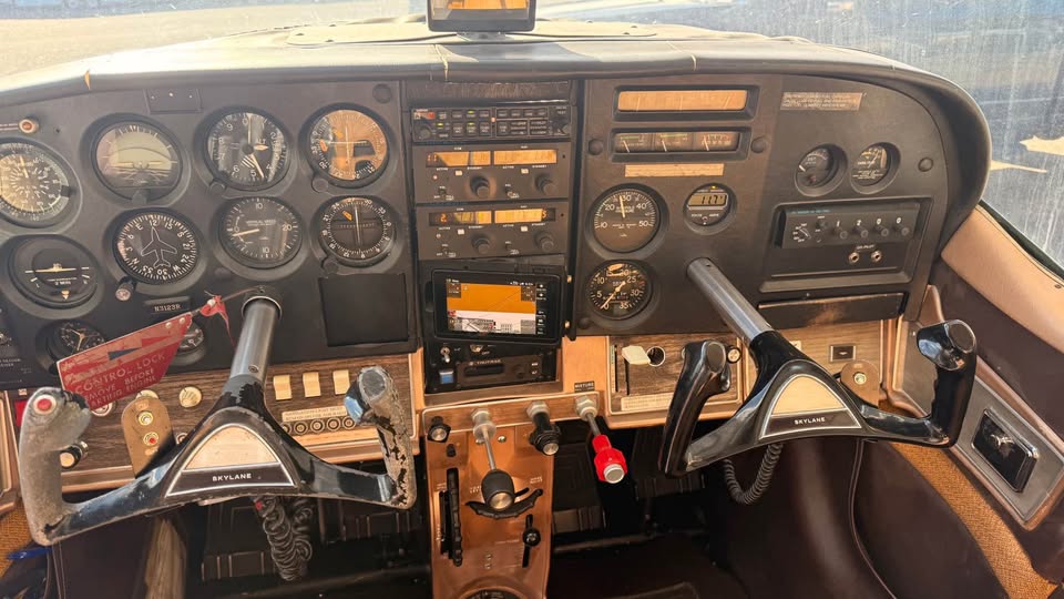 1967 Cessna 182l, photo 19