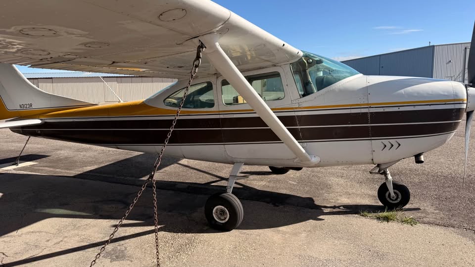 1967 Cessna 182l, photo 11