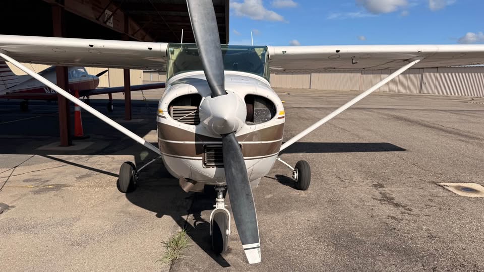 1967 Cessna 182l, photo 2
