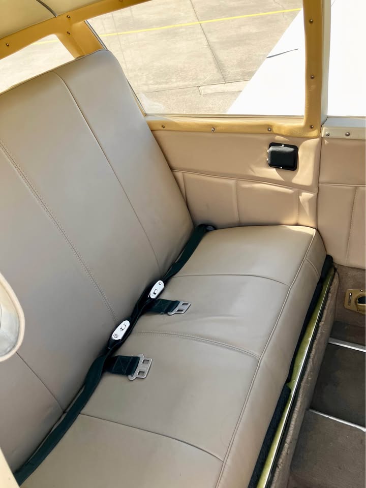 1968 Piper Cherokee 235, photo 10