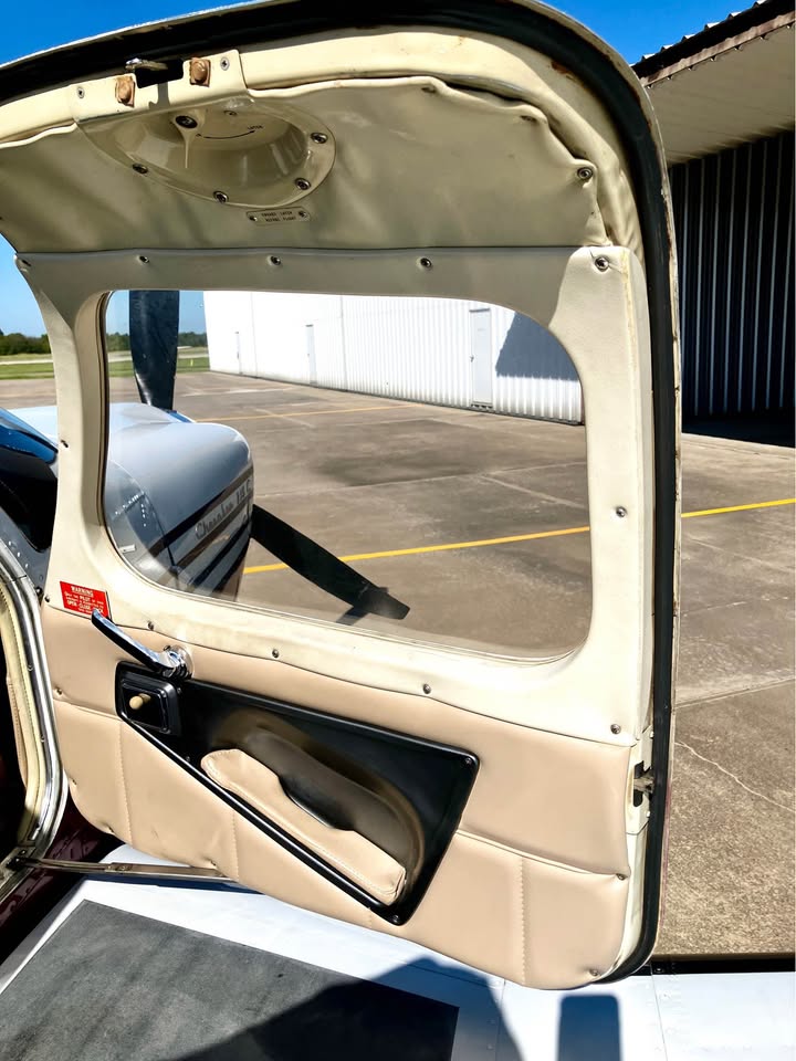 1968 Piper Cherokee 235, photo 9