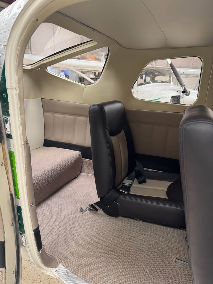 1979 C207T cessna, photo 3