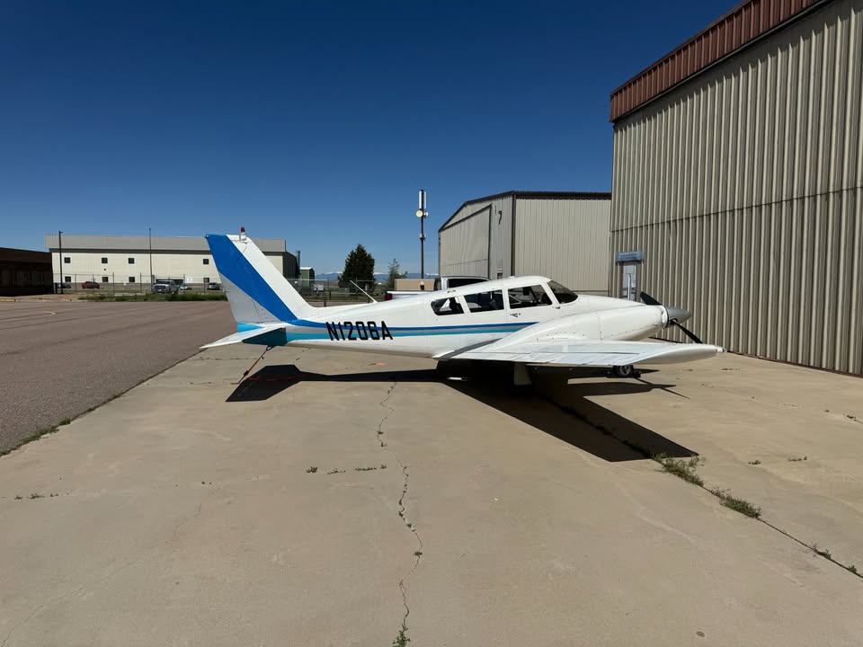 1966 Piper PA-30B Twin Comanche, photo 3