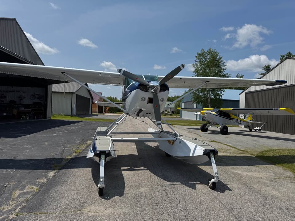 1977 Cessna 185 Skywagon Amphibian, photo 3