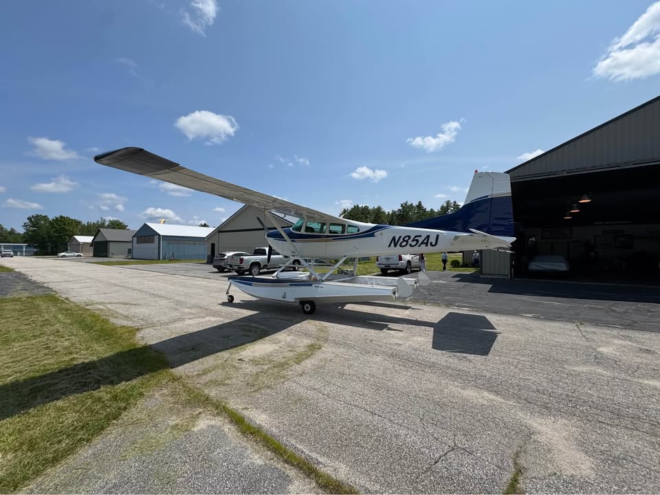 1977 Cessna 185 Skywagon Amphibian, photo 4