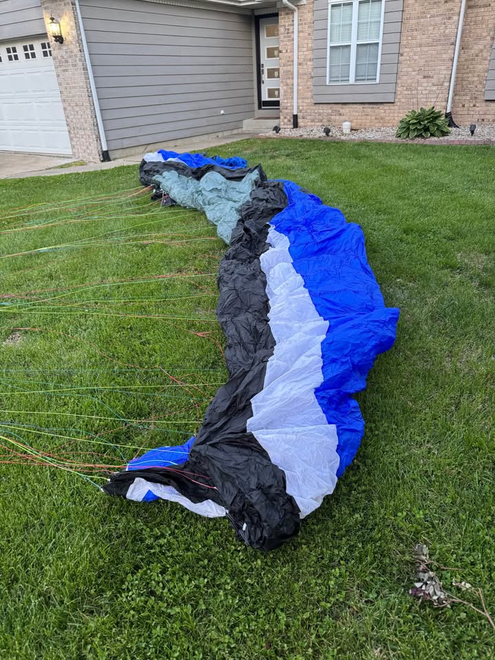 Paratoys Blackhawk 125 Paramotor With Wing, photo 7