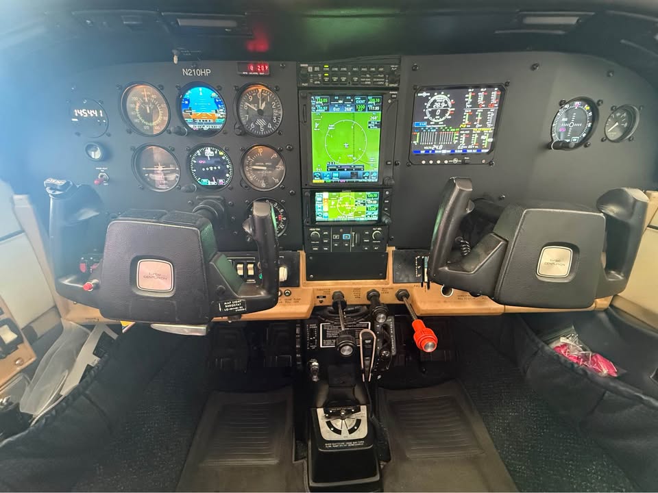1977 Cessna T210M centurion II, photo 9