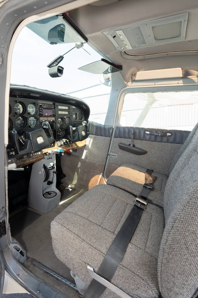 1977 Cessna 182Q Skylane, photo 8