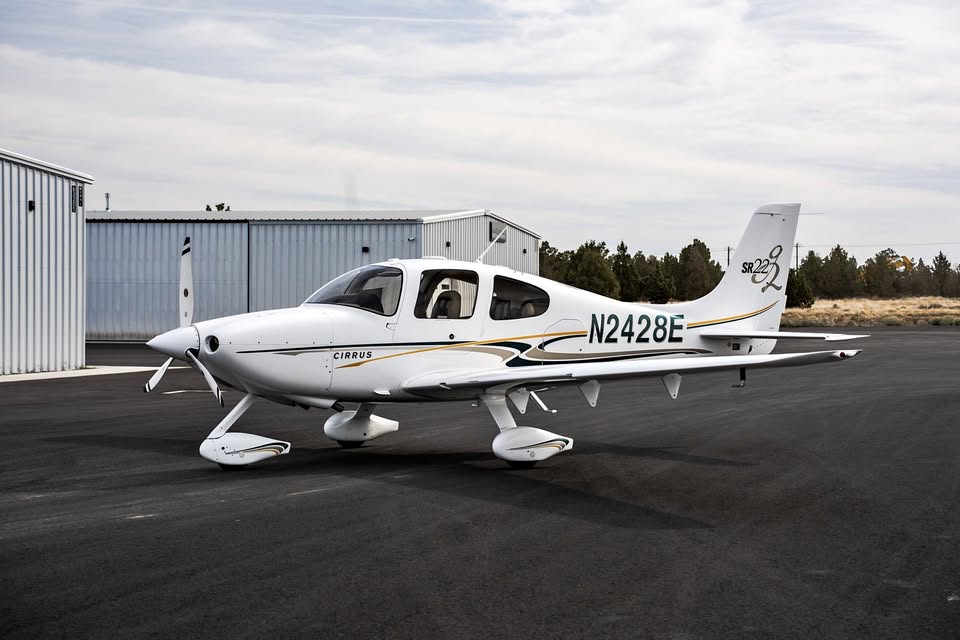 2005 Cirrus SR22-G2, photo 1