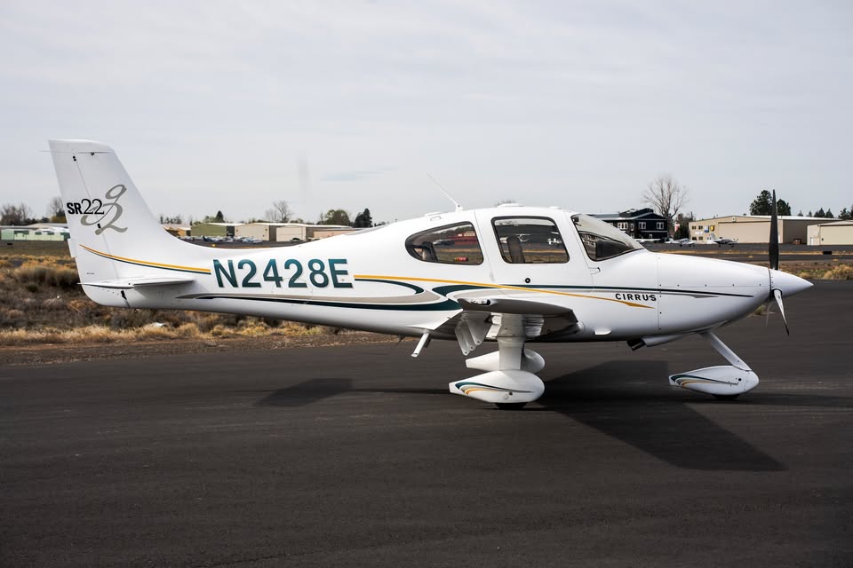 2005 Cirrus SR22-G2, photo 13