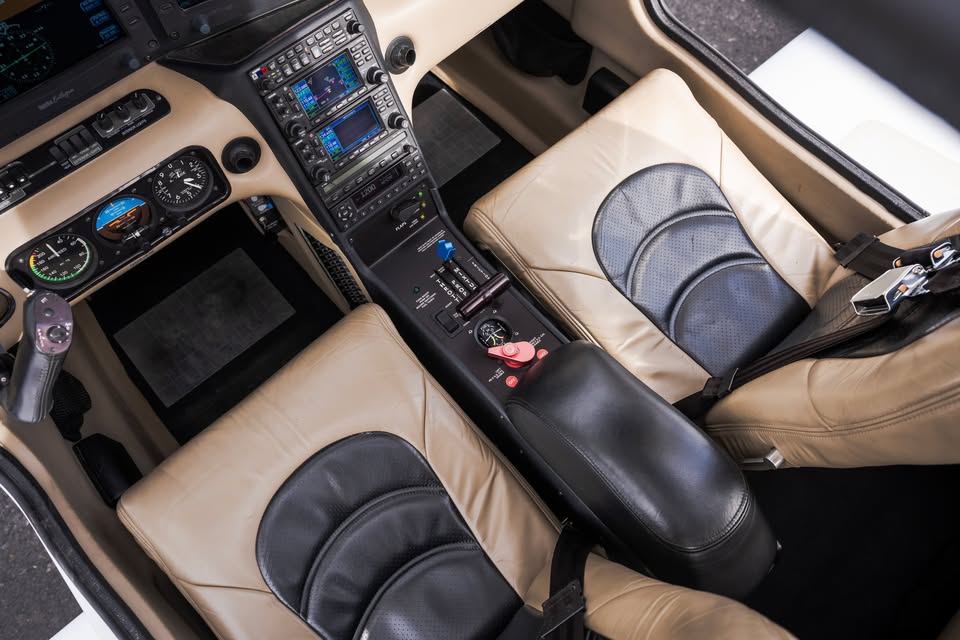 2005 Cirrus SR22-G2, photo 6