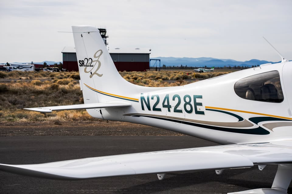 2005 Cirrus SR22-G2, photo 15